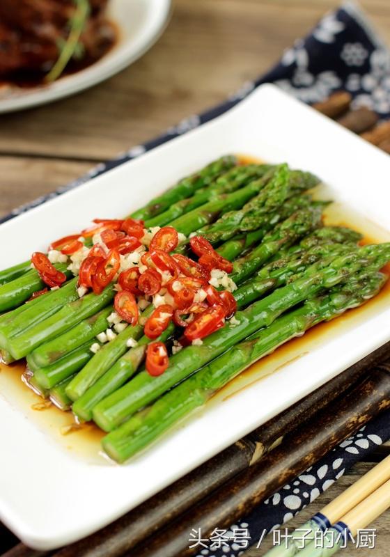 芦笋好吃还挺贵,芦笋怎么这么贵