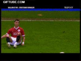 疯狂的足球2020搞笑视频,爆笑足球搞笑视频加搞笑配音