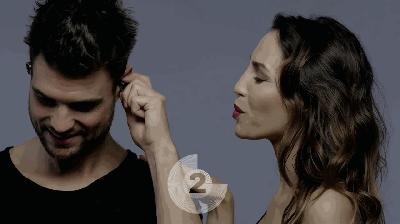 世界太嘈杂听自己的声音就好,觉得世界很聒噪