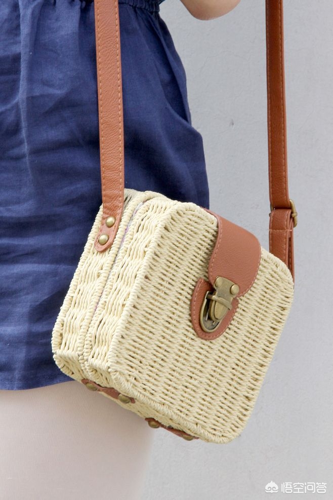 女生必有的几款包包,推荐几款女生比较喜欢的包包