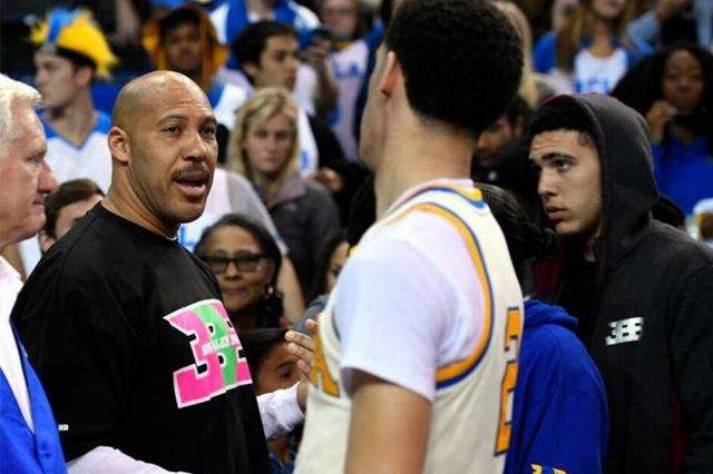 朗佐鲍尔首秀球鞋,朗佐鲍尔现在签名鞋