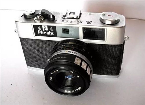 尼康d820镜头大全及价格表,尼康D7100单反是哪一年发布的