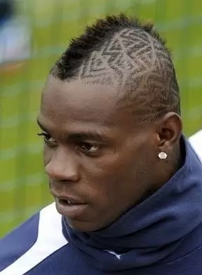 除了进球还得有范！盘点那些年足球明星们都酷爱的潮流发型！