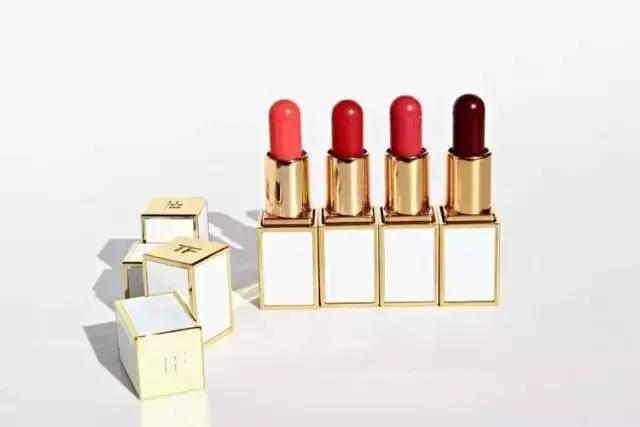 年轻前卫高定ysl美妆强势来袭,祖玛珑遮瑕