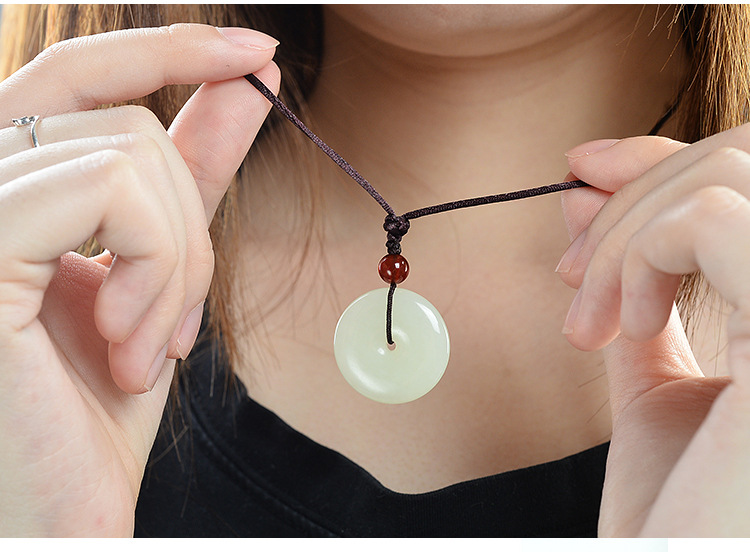 金佛吊坠挂绳打结方法,文玩吊坠绳子打结方法