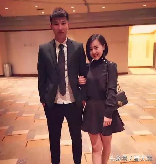 天津泰达权健太太团大pk！球员太太原来那么美！