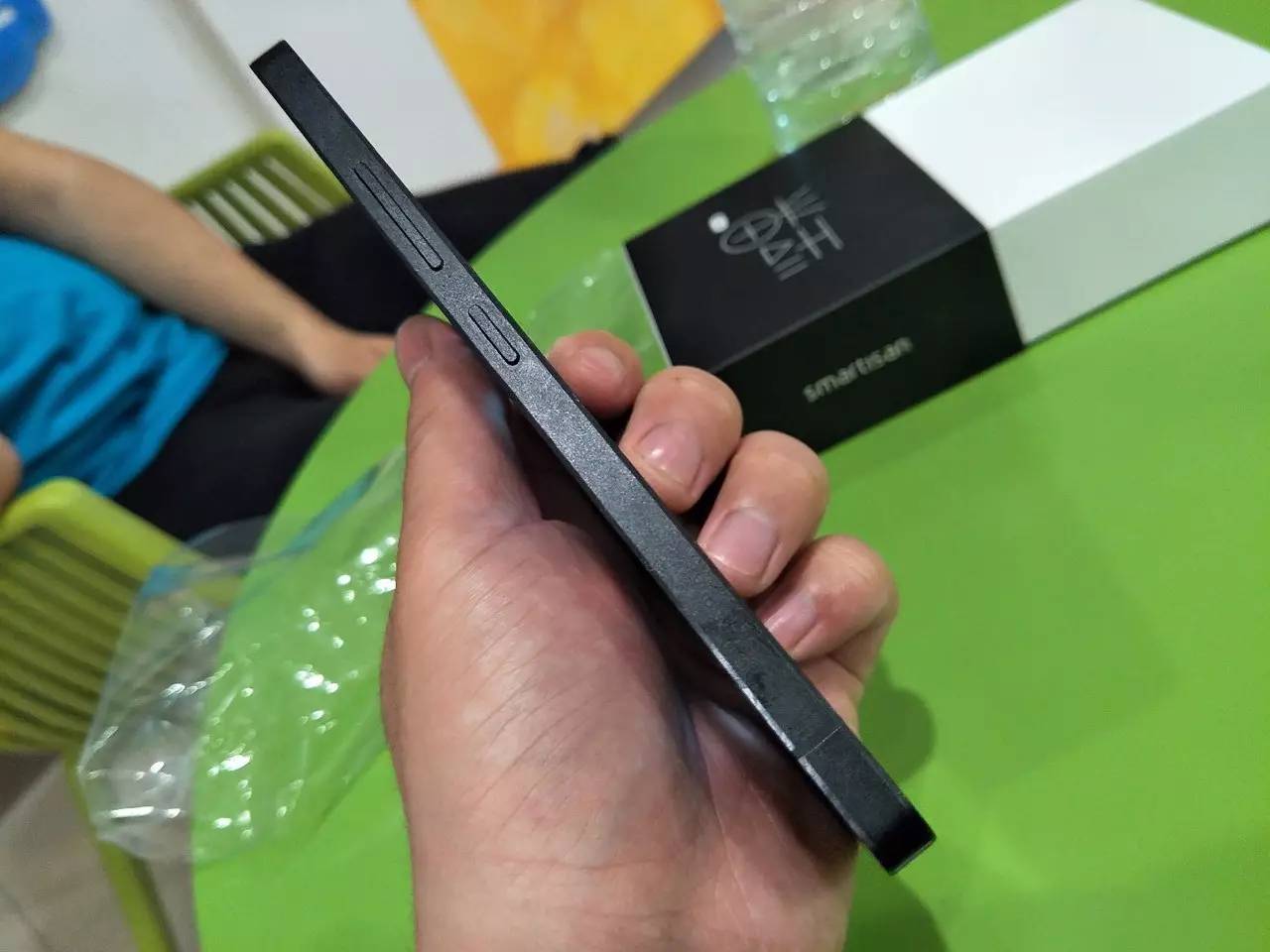 坚果pro价格配置信息一览,坚果pro发布会揭秘时刻