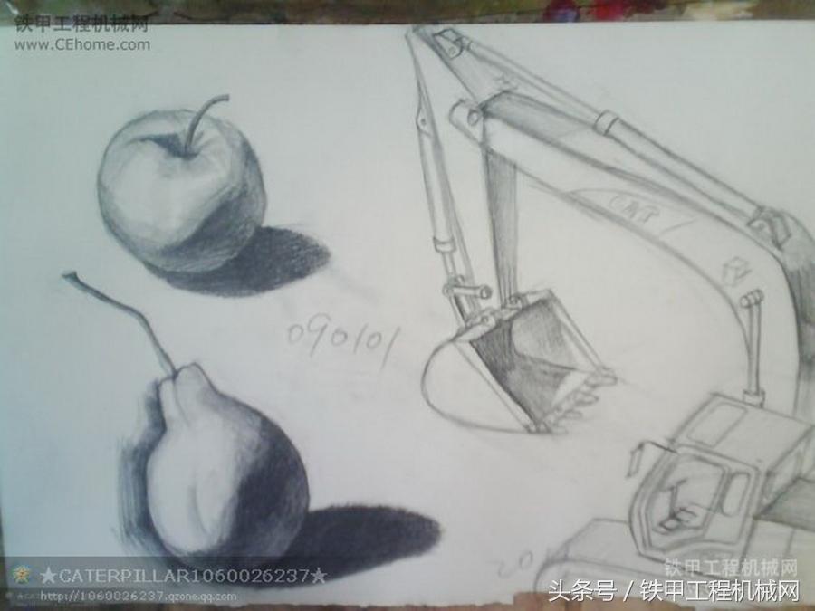 大学生坚持8年每天画挖掘机，现已达到“大师”级别！