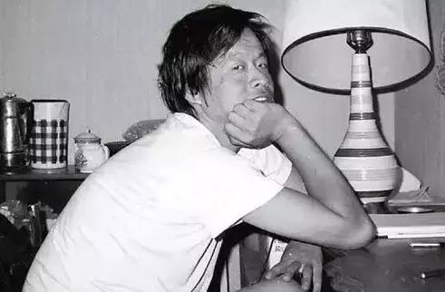 天才作家or编程高手，都不过是他牛逼人生里的一件小事