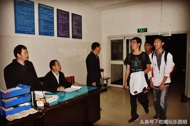 昆八中介绍,再见八中