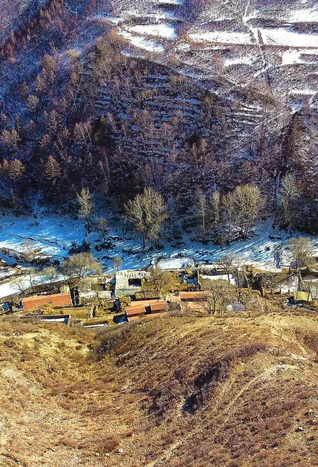 零下30℃，来茶山听泉水叮咚，千年古城蔚州大门为您打开