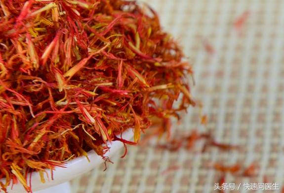 红花口服液活血通经散瘀止痛,红花搭配什么活血散瘀最佳