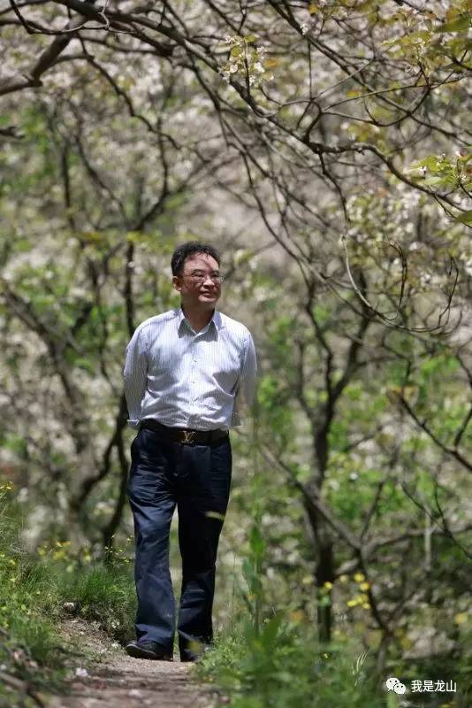 缇よ搐闆嗚仛,缇よ搐浜戦泦鍏辩瓚澶ф垚