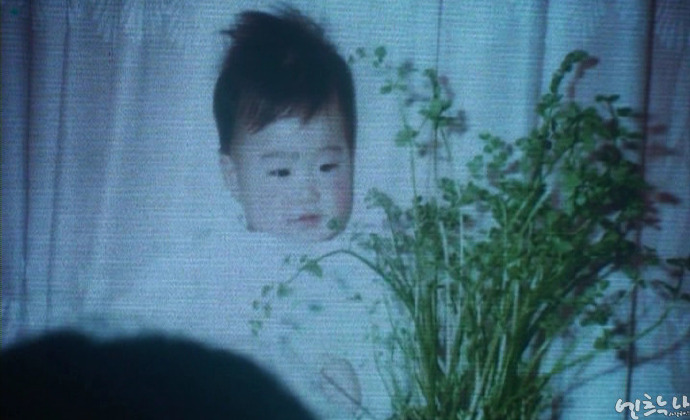 李钟硕小可爱,李钟硕iu童年照