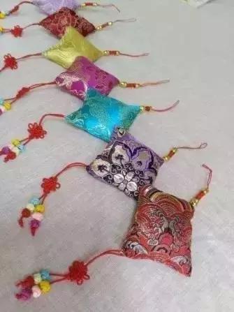 黄埔长洲岛美食,黄埔星期天集市