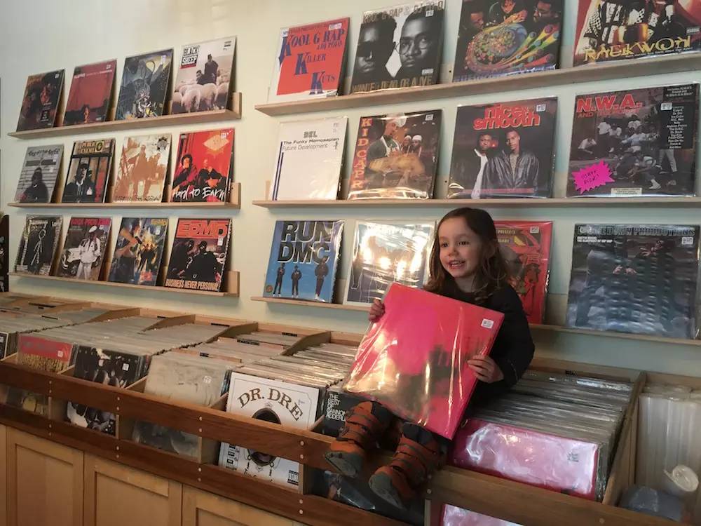 甯︿綘閫涘浼﹀,澶氫鸡澶氬敱鐗囧簵