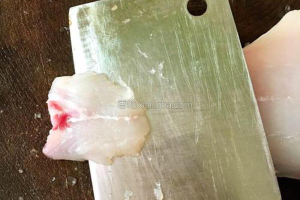 鱼肉怎么做不腥不老口感滑嫩？记住6个诀窍，放心吃！