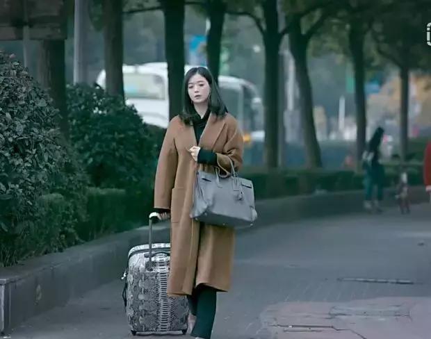 扒一扒明星的包包,扒一扒秀智的包包