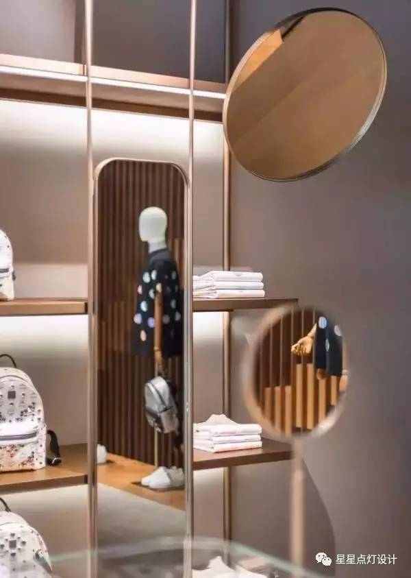 mcm旗舰店购物袋,mcm官方旗舰店包装怎么样