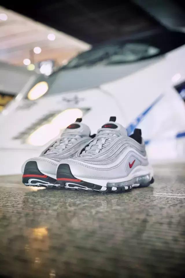 没买到之前银*弹子**,那么你一定不能错过这次金色的