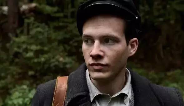 再现地狱！扣眼掏肠、滚水刮皮、焚烧幼童，这只是真实的十分之一