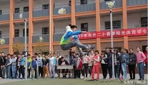 洛阳洛龙区学区房还值得入手吗,洛阳学区房的未来走势