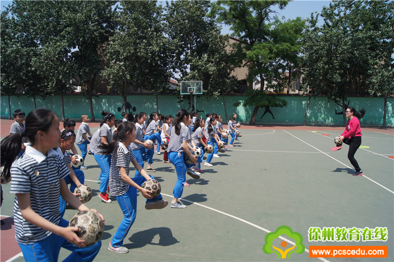 徐州铜山区利国实验小学体育老师,铜山新区实验小学足球