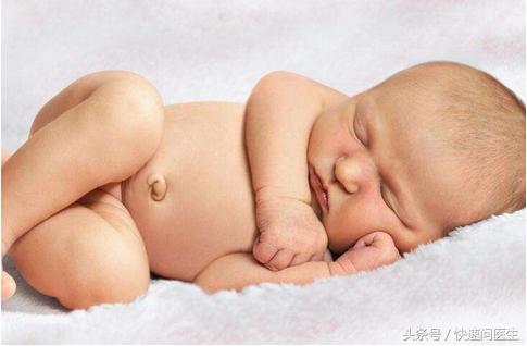 婴儿脐带未脱落洗澡碰水了怎么办,宝宝脐带脱落后能擦碘伏吗