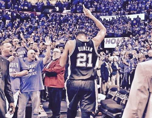 马努隔扣邓肯,马努致敬视频