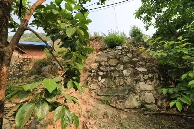 保定易县紫荆关镇坡下村,第一雄关嘉峪关景区