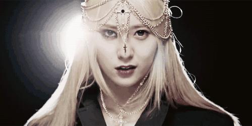 女生被男生帅到名场面,女生帅到被女生撩