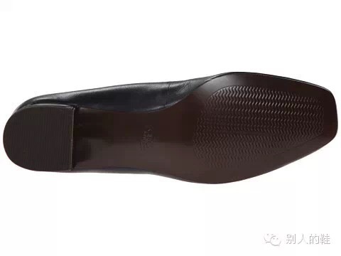 什么鞋适合中国人的脚型,每个人适合的鞋型