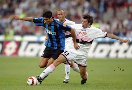 后卫应该学会的一些技巧,最全后卫基本功训练