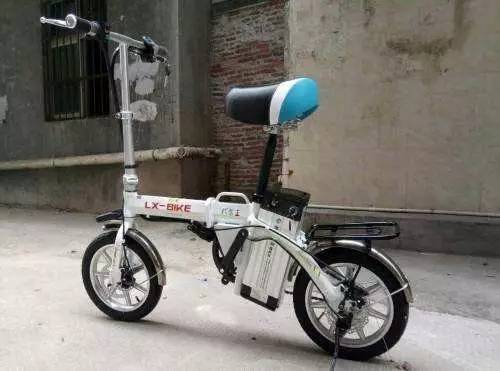 新机油开了几天可以换掉一部分吗,新换的发动机机油用多久