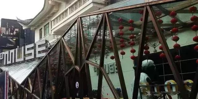 苏州适合一个人去的酒吧,苏州没有夜生活有酒吧吗