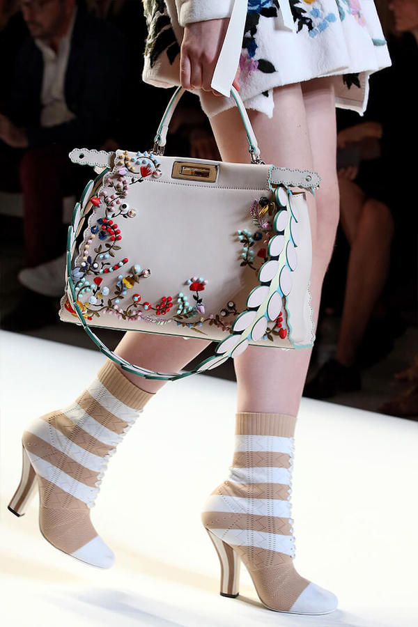 原来Fendi才是曲筱绡和安迪的最爱！