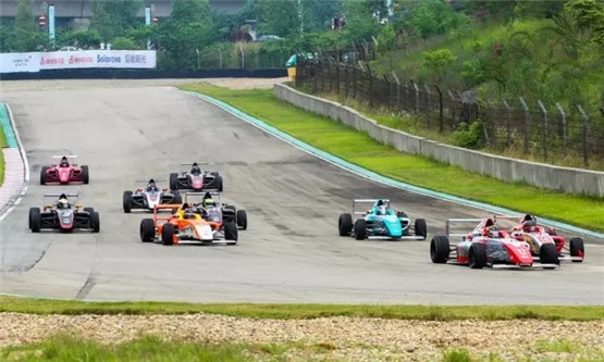 壳牌喜力f4比赛视频,壳牌喜力国际汽联F4方程式