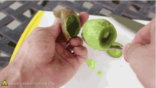 白内障有必要吃叶黄素吗,有了白内障吃叶黄素管用吗