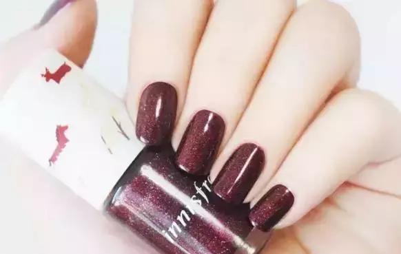 手是女人的第二张脸你们说对吗,手是女人的第二张脸谁说的