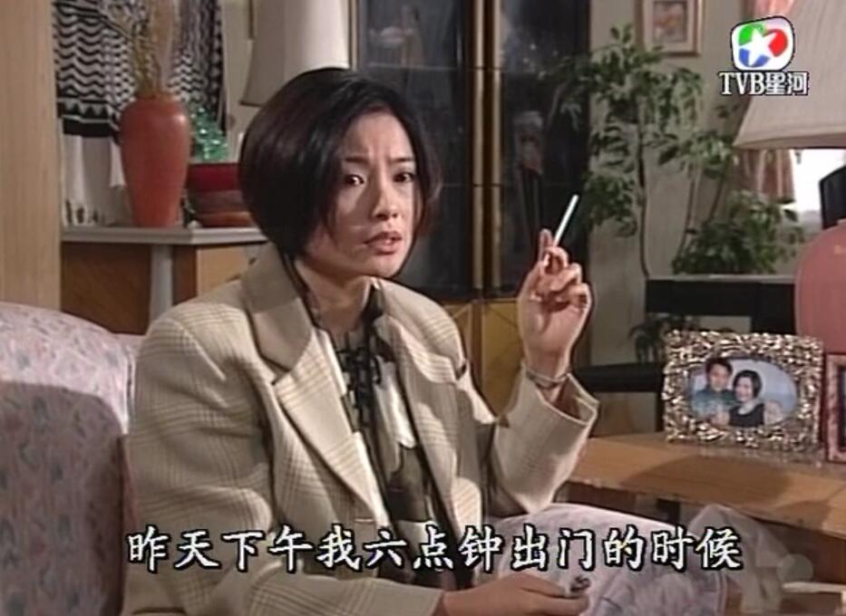 刑事侦缉档案红衣女郎杀人案,刑事侦缉档案红衣女郎男扮女装