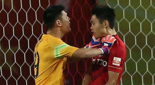 国足门将颜骏凌的个人资料,国足三大门将谁最有前途