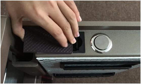 首次使用保险柜怎么用,第一次用密码锁怎么开