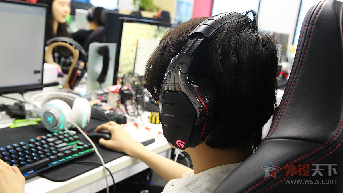 罗技g933耳机吃鸡怎么设置,罗技g933耳机更新失败