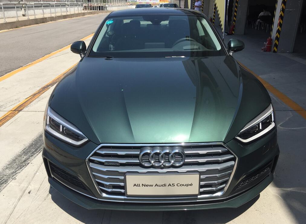 众泰sr9新款车型,17年众泰sr92.0t自动挡最高配价