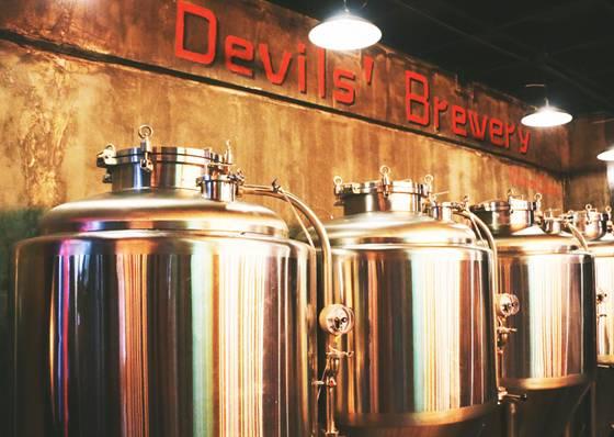 武汉最大的酒吧在哪里,武汉大夜场酒吧