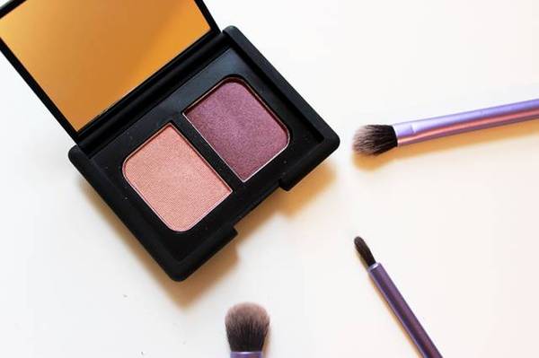 最近很火的平价眼影盘,眼影盘推荐网红爆款初学者眼影