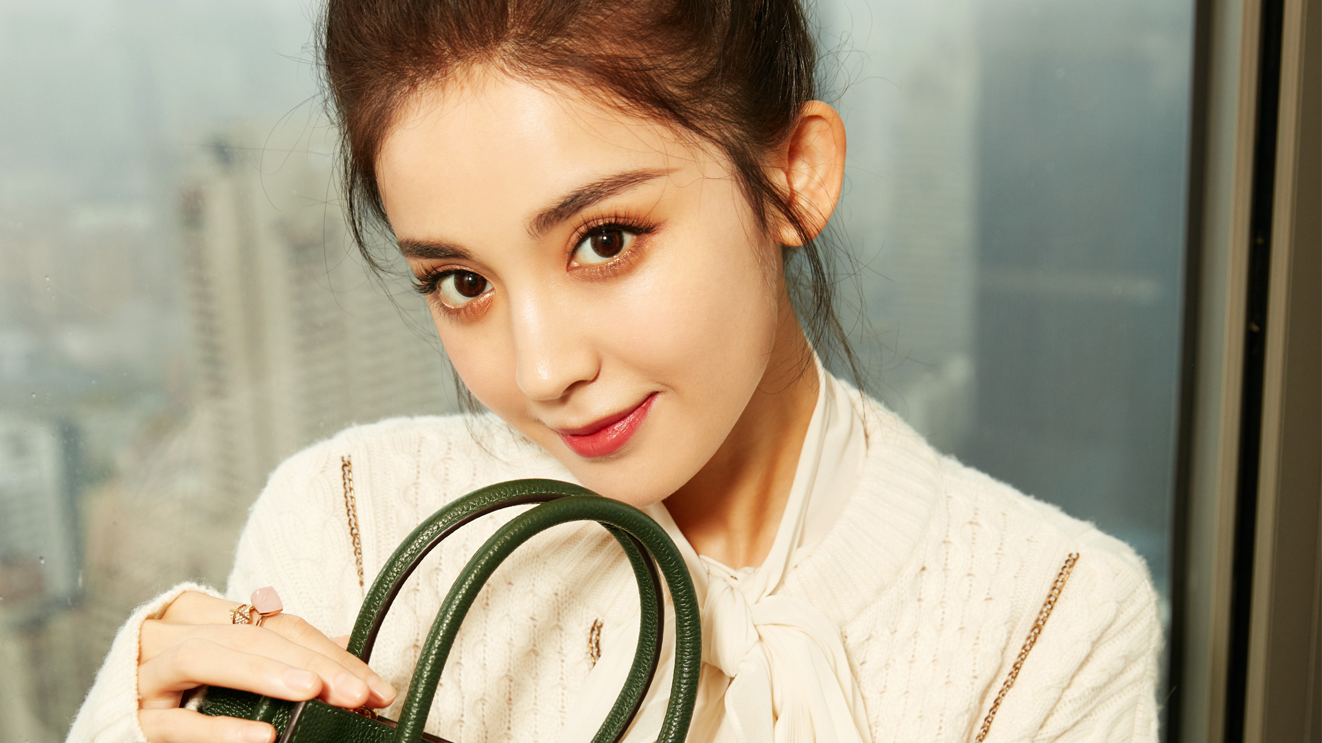 哪款儿童防晒霜比较好用,防晒霜哪款适合10岁男孩