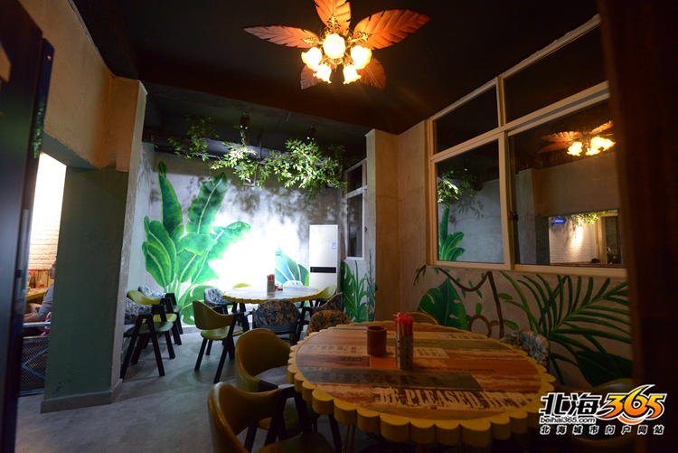 美丽的越南沙巴小镇,越南风情海洋小镇