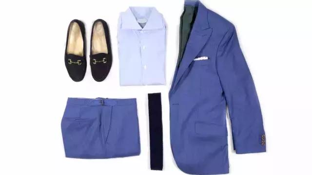 夏天能穿冬款皮鞋吗,夏天能穿皮鞋么