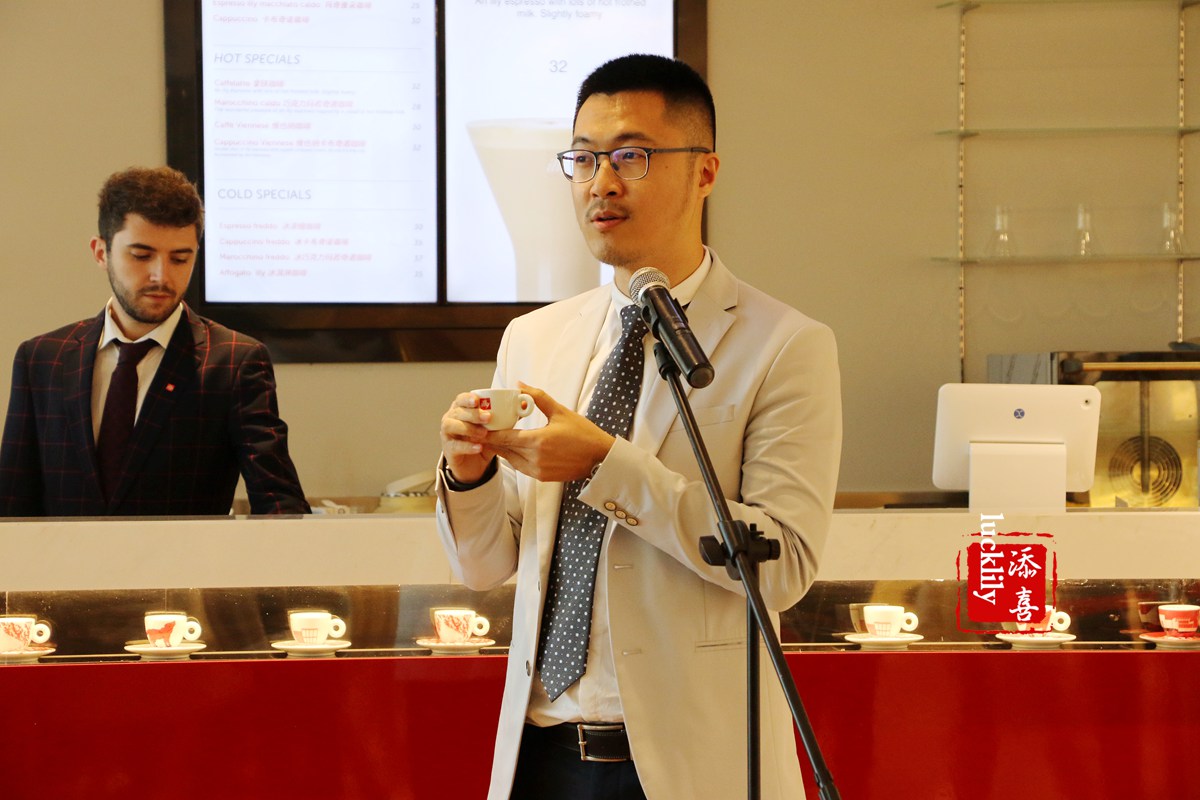 一杯来自意大利国宝级咖啡品牌illy的鸡尾酒咖啡